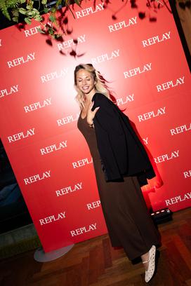 REPLAY The Night