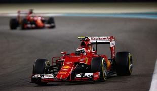 Ferrari se bo morda po 23 letih delno odpovedal prvinski rdeči barvi