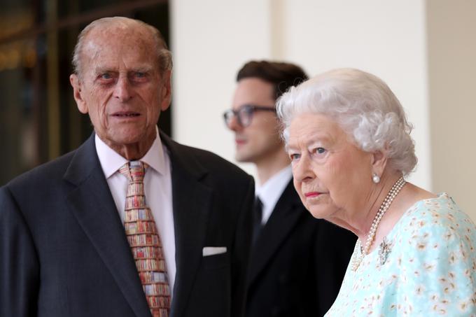 Kraljičin mož se je zaradi zdravstvenih razlogov že pred leti umaknil z oči javnosti. | Foto: Reuters