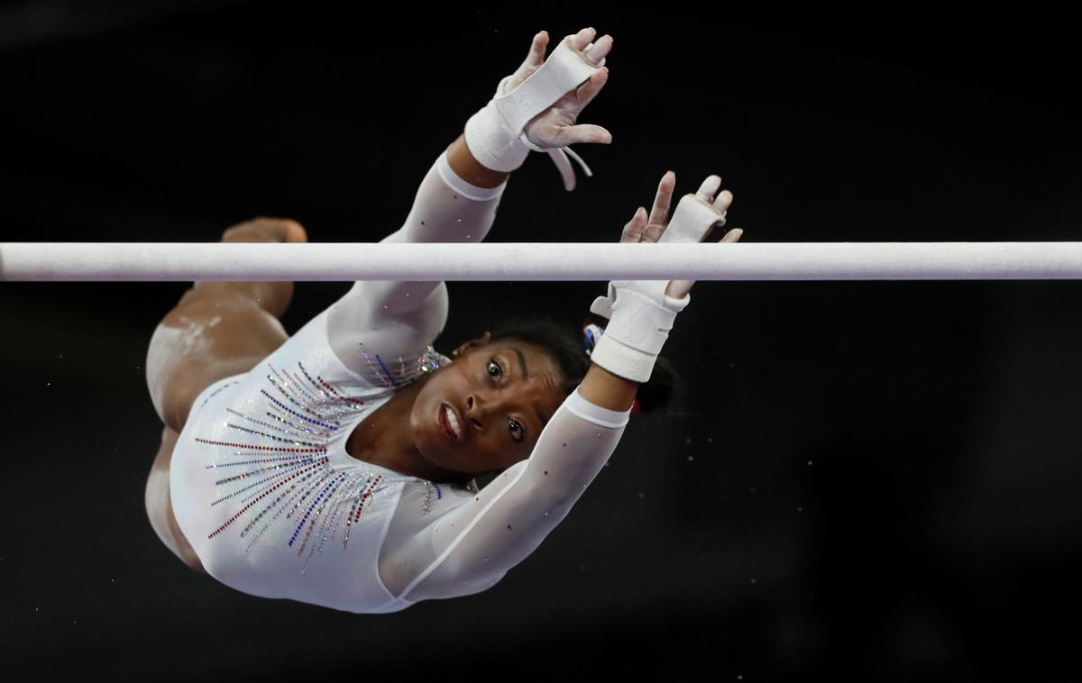 Simone Biles | Simone Biles je zbrala 58,999 točke in za več kot dve točki ugnala najbližjo zasledovalko. | Foto Reuters