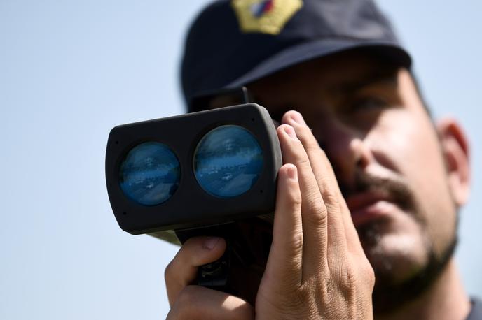 merjenje hitrosti, policija | Agencija bo danes po vsej Sloveniji sodelovala na številnih dogodkih, s katerimi bo ozaveščala o večji prometni varnosti. | Foto Tamino Petelinšek/STA