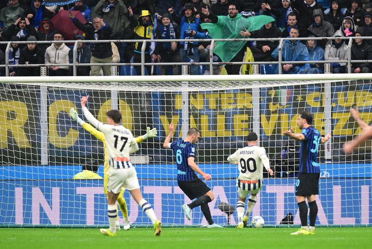 Inter je v soboto remiziral z Atalanto, pred drugim Milanom ima osem točk prednosti. | Foto: Reuters