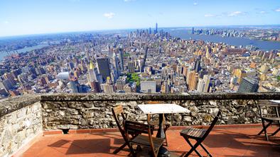 Srednja cena stanovanja na Manhattnu prvič po treh letih pod milijonom