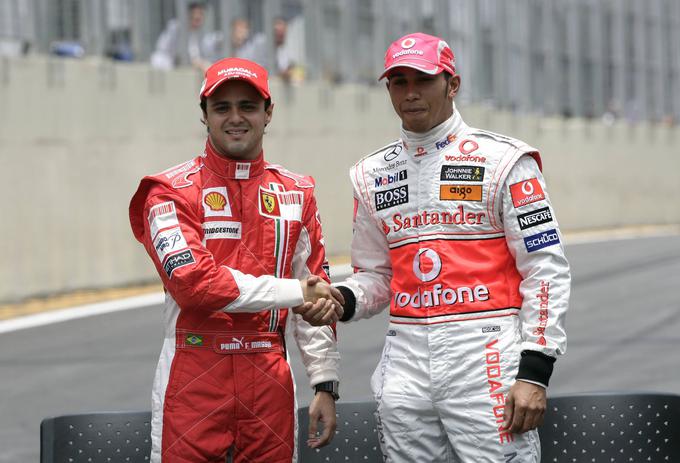 Felipe Massa je v zadnjem krogu domače VN Brazilije za točko ostal brez naslova prvaka. | Foto: Guliverimage