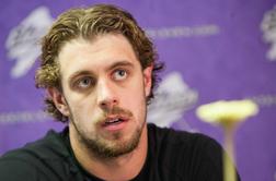 Slovenski derbi Kölnu, štiri podaje Kopitarja