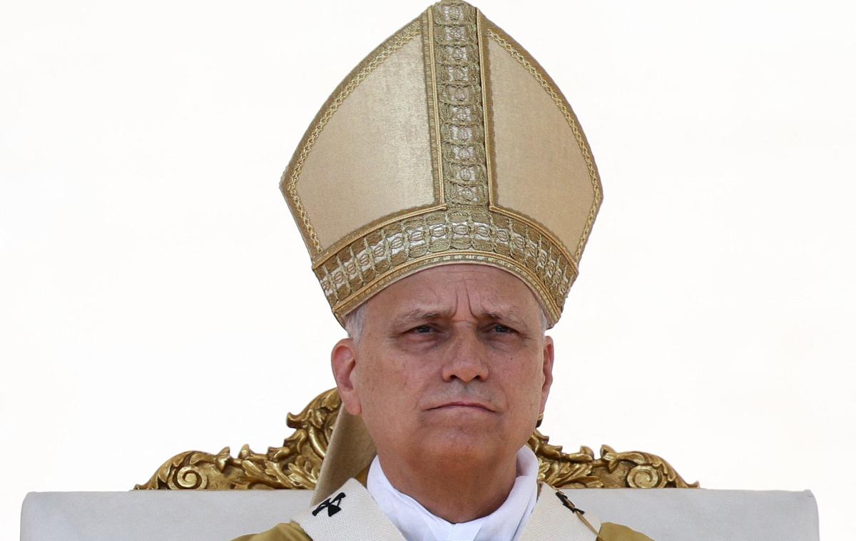 Papež Leon | Papež Leon XIV. je maja na položaju nasledil Frančiška, ki je 12 let vodil Cerkev z 1,4 milijarde verniki in boj proti spolnim zlorabam duhovnikov postavil za eno od ključnih prednostnih nalog svojega pontifikata. | Foto Reuters
