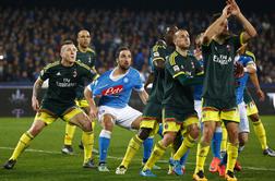 Napoli in Milan sta si razdelila točke, Juventus ostaja na vrhu