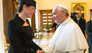 Bratuškova papeža povabila v Slovenijo (FOTO)