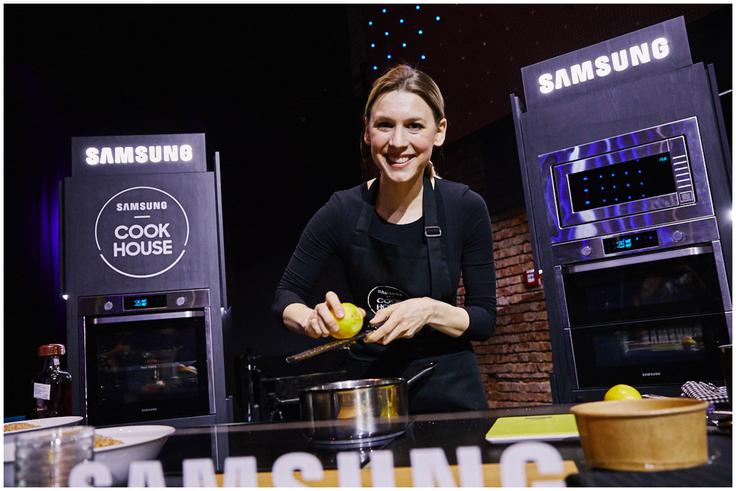 Tea si ne predstavlja priprave slaščic brez nastrgane limonine lupinice. | Foto: Samsung