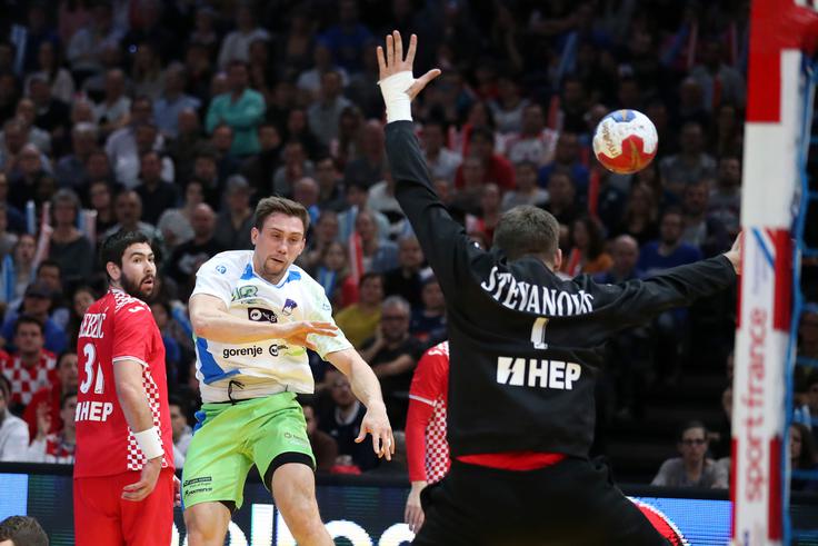 Preobrat se je začel v zadnji četrtini tekme. | Foto: Vincent Michel/francehandball2017.com