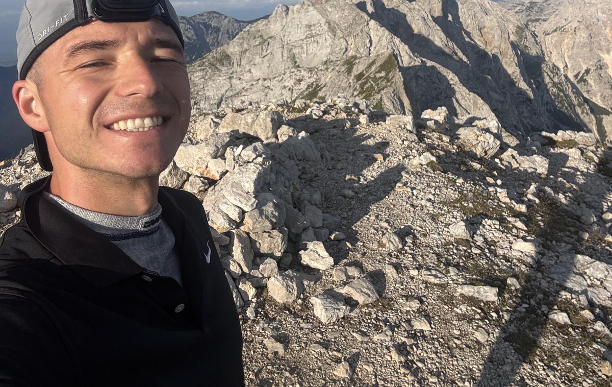 Žiga Papež, četrti dan | Grintovec ostane za jutri – spočit, napit, s polnimi stekleničkami in v spremstvu Marka Krajnca. | Foto Žiga Papež