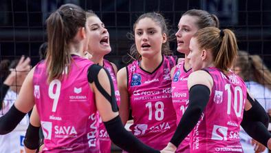 Bankirke tudi brez Mlakarjeve do nove zmage