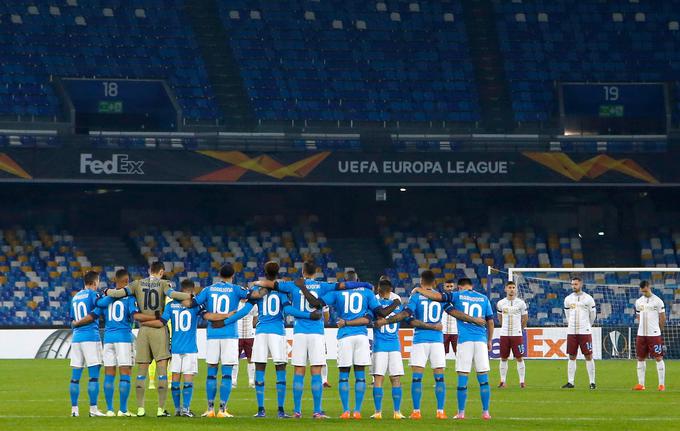 Na prvi tekmi, odigrani v Neaplju po smrti Maradone, sta se v evropski ligi spopadla Napoli in Rijeka. | Foto: Guliverimage/Vladimir Fedorenko