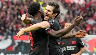 Bayer pozabil evropsko zaušnico. Bayern melje dalje, šov Leipziga brez Kampla.