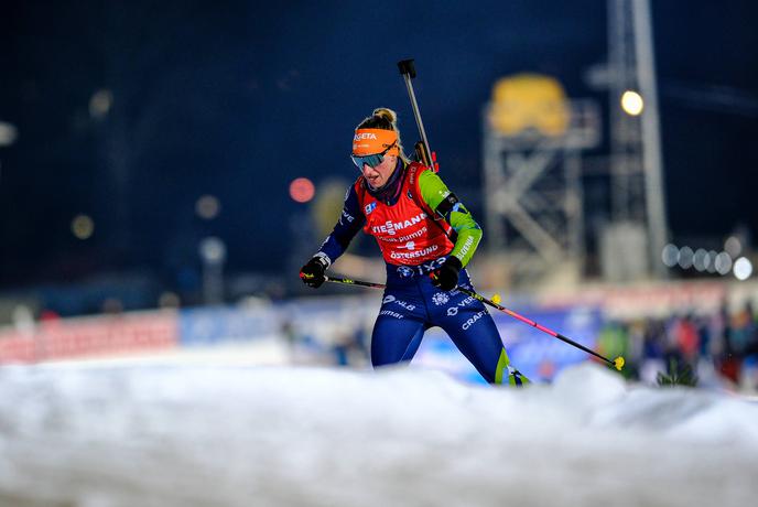 Kirkeeide v Franciji do prvenca, Polona Klemenčič 18.