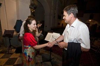 Eva-Nina Kozmus začarala občinstvo v cerkvi sv. Florijana