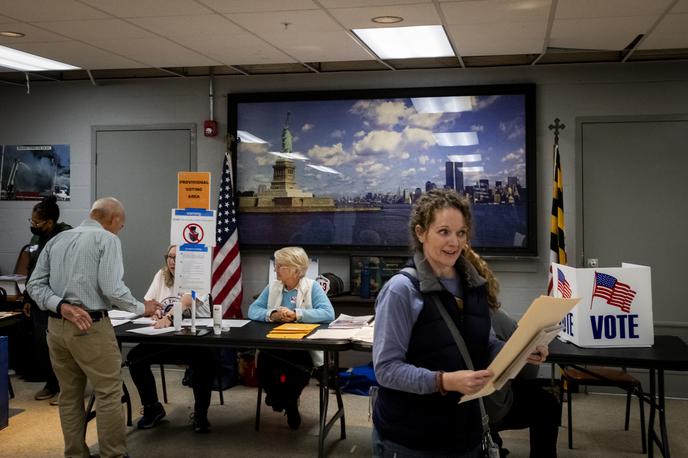 ZDA | Na vmesnih volitvah v ZDA beležijo visoko udeležbo. Volivci so lahko glasovali na lokaciji ali po pošti. | Foto Reuters