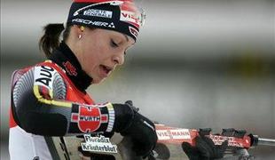 Nova zmaga za Neunerjevo, Ravnikarjeva 13.