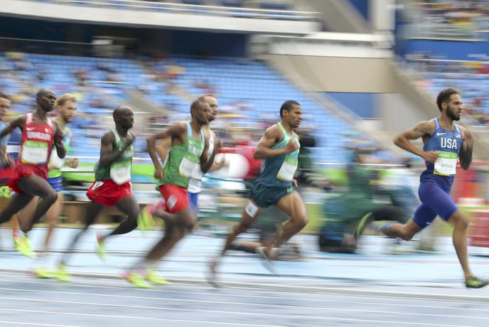 Odličen tek in polfinale za Janežiča, Rudolfu se ni izšlo, svetovni rekord Ayane