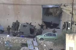 Izraelci hladnokrvno usmrtili Palestinca, ki sta se predala #video