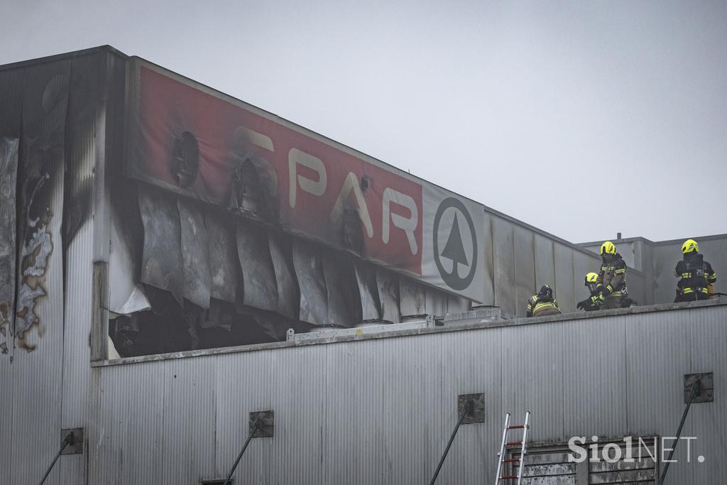 Požar SPAR Letališka.