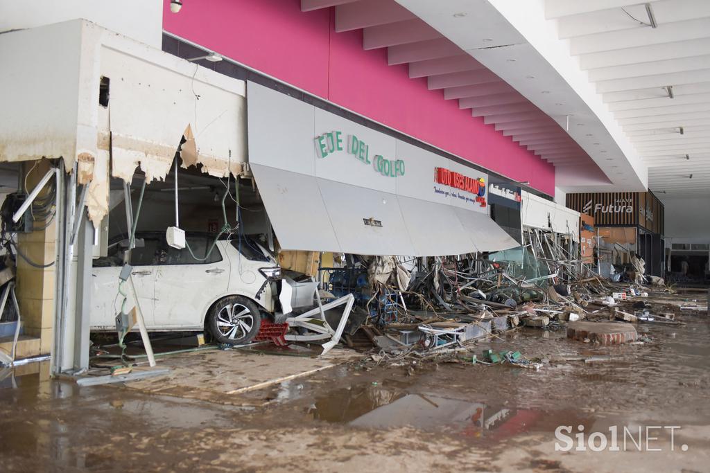 Razdejanje po poplavah v Mehiki