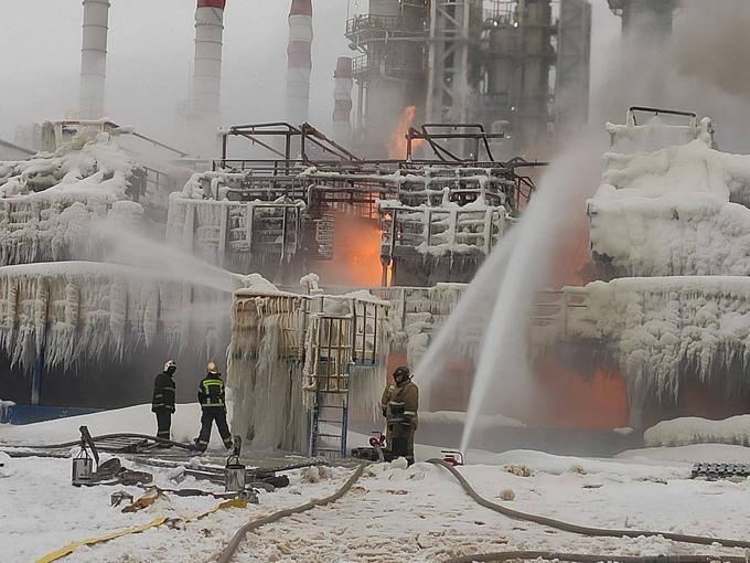 Po poročanju ruskih medijev vzrok nesreče še ni znan.  | Foto: Reuters