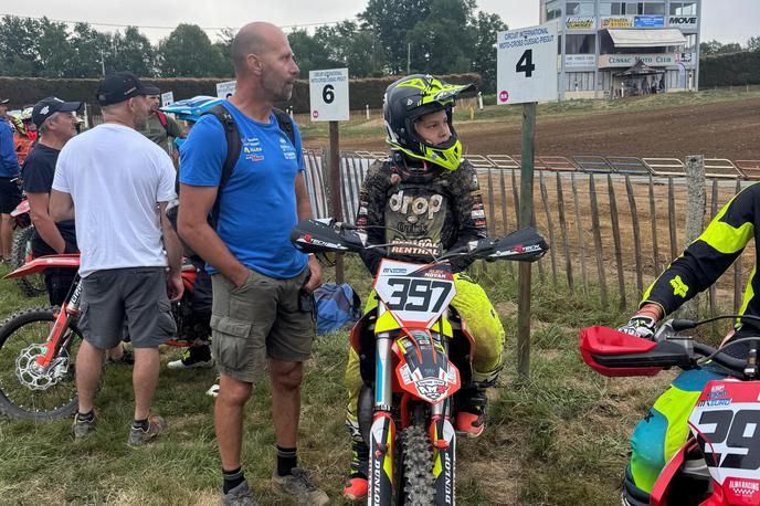 Alex Novak | Alex Novak s svojim trenerjem Nenadom Šipkom. | Foto AMX Racing Team