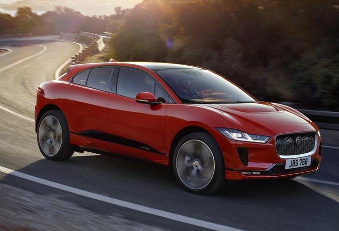 I-apce je Jaguarjev prvi povsem električni avtomobil. Na krilih odličnih prodajnih rezultatov želijo v prihodnjem desetletju popolnoma preobraziti znamko in prodajati izključno električne avtomobile. | Foto: Ford