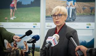 Pirc Musar: Naredimo vsaj to in pokažimo, da nam je mar