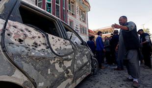 V samomorilskem napadu pri zaporu v Kabulu več mrtvih