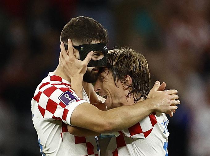 Veselje Luke Modrića in Joška Gvardiola po koncu. | Foto: Reuters