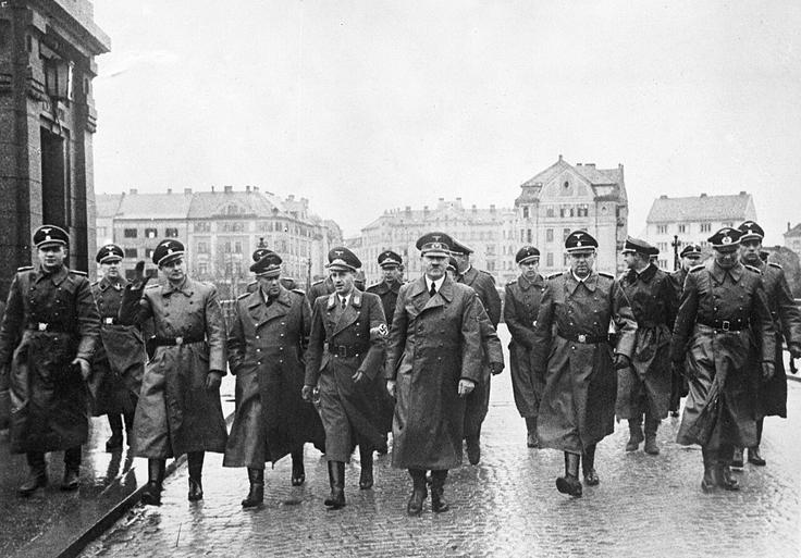 Adolf Hitler v Mariboru 26. aprila 1941 | Foto: Wikimedia Commons / Avtor neznan