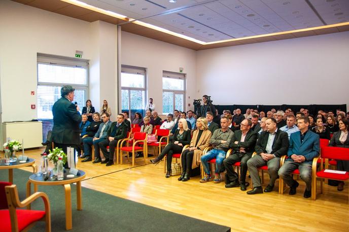 SBC | Današnjega srečanja so se udeležili župani 16 občin osrednjeslovenske regije, ki so med seboj povezane. | Foto SBC - Klub slovenskih podjetnikov