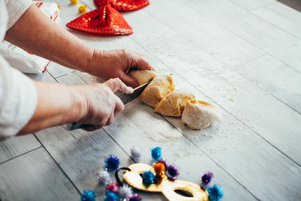 Mehki krofi, ki se kar stopijo v ustih #recept