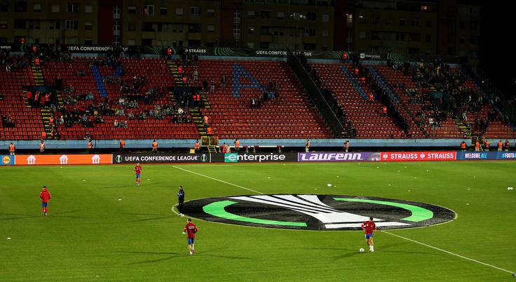 Na Mestnem stadionu v Banjaluki bi se lahko v četrtek zbralo okrog deset tisoč ljubiteljev nogometa. | Foto: Guliverimage