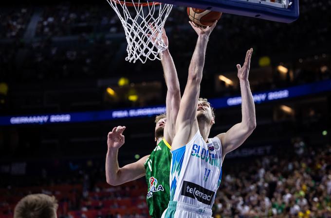 Jaka Blažič se je na začetku EuroBasketa prebudil. | Foto: Vid Ponikvar