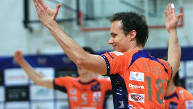 Legenda slovenske odbojke pomahala v slovo