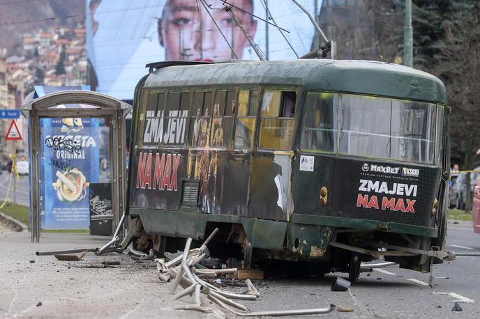 Nesreča tramvaja, Sarajevo | Iztiril je eden od starih tramvajev, izdelanih na Češkem. | Foto Pixsell/Armin Durgut