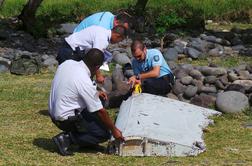 "V Indijskem oceanu najdene razbitine so del pogrešanega letala"