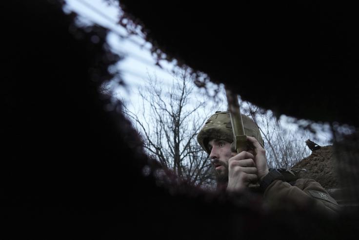 V ruski obveščevalni agenciji SVR Srbiji očitajo, da še naprej opremlja ukrajinske vojake (na fotografiji).  | Foto: Guliverimage/Vladimir Fedorenko