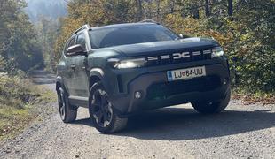 Dacia duster – nič več "grdi raček", kdor ga zna izkoristiti, bo užival #foto