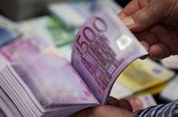 Z domnevnimi vlaganji v valutne posle oškodovani za več kot 250 tisoč evrov 