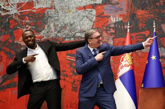 Usain Bolt pri Aleksandru Vučiću, dobil je posebno vlogo #video
