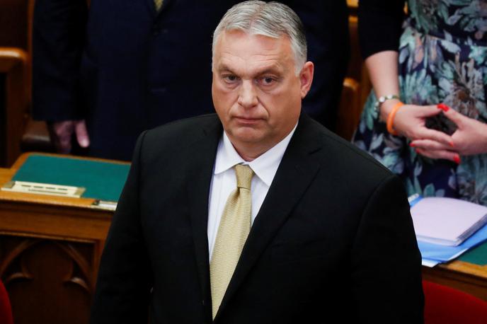 Orban | Potem ko je Fidesz na parlamentarnih volitvah 3. aprila ubranil dvotretjinsko večino, je zdaj že nekdanji predsednik države Janos Ader 58-letnemu Orbanu zaupal sestavo vlade. | Foto Reuters