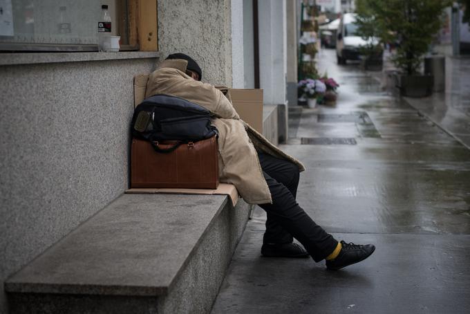 Največ brezdomcev po podatkih pristojnega ministrstva trenutno živi v Ljubljani, Mariboru, Celju, Murski Soboti, Kranju in Kopru. | Foto: Bor Slana