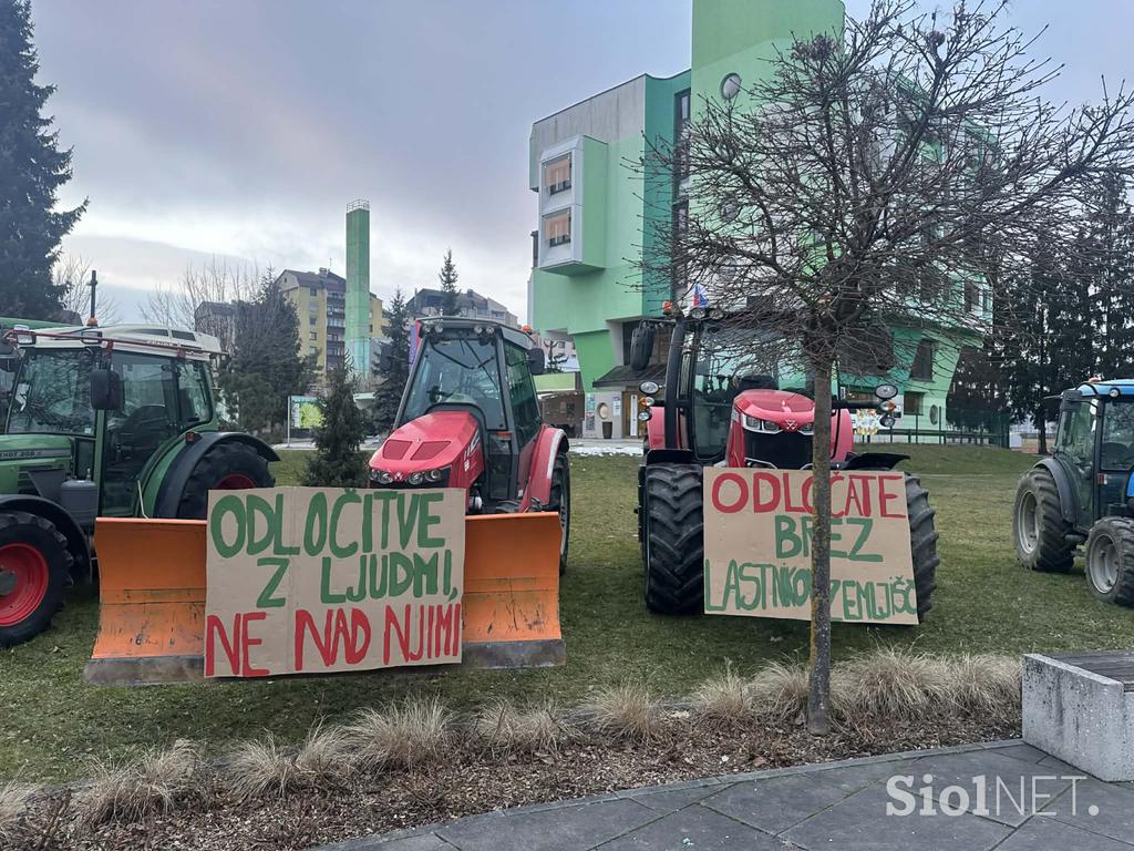 Protest kmetov v Žalcu