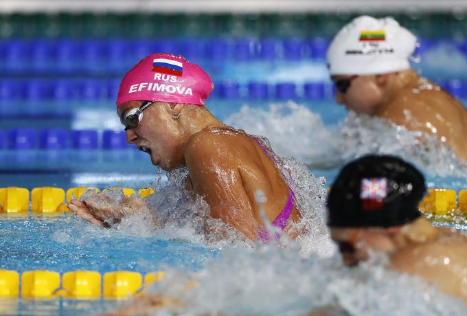 Evropska rekorderka Julija Jefimova je osvojila še tretjo prsno disciplino. | Foto: Reuters