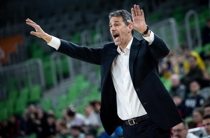 Jurica Golemac se je po dobrih treh letih v tem tednu poslovil od Cedevite Olimpije. | Foto: Vid Ponikvar