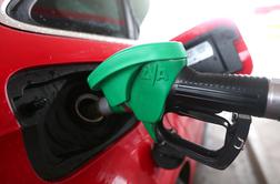 Počivalšek spreminja enačbo za cene goriv, računi bodo višji
